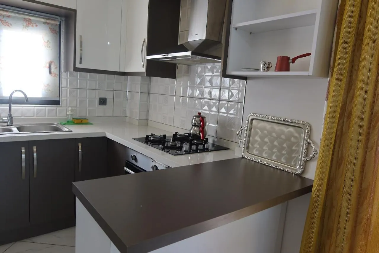Maya Apartmani Κουσάντασι